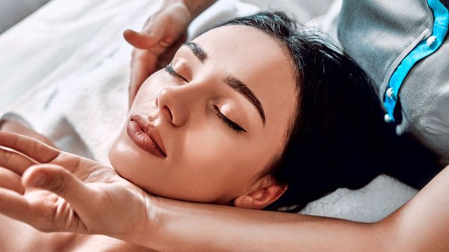 Ajoyib kokrak fotosurati Viktoriya Zavorotnyukning jinsiy aloqasi